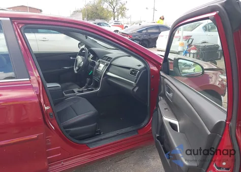 2015 Toyota Camry Se z USA, uszkodzony, nr VIN 4T1BF1FK5FU908463